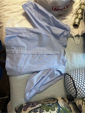 Zara blouse with stripes and hidden buttons